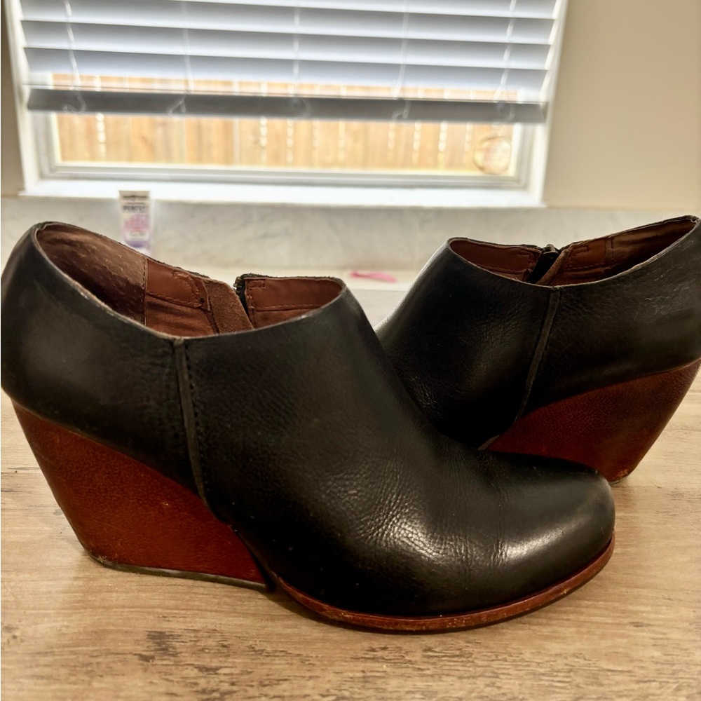 Kork-Ease Natalya Black Leather Wedge Ankle Boots - Picture 11 of 16